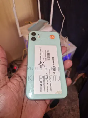 Apple iPhone 11 64 GB Autre