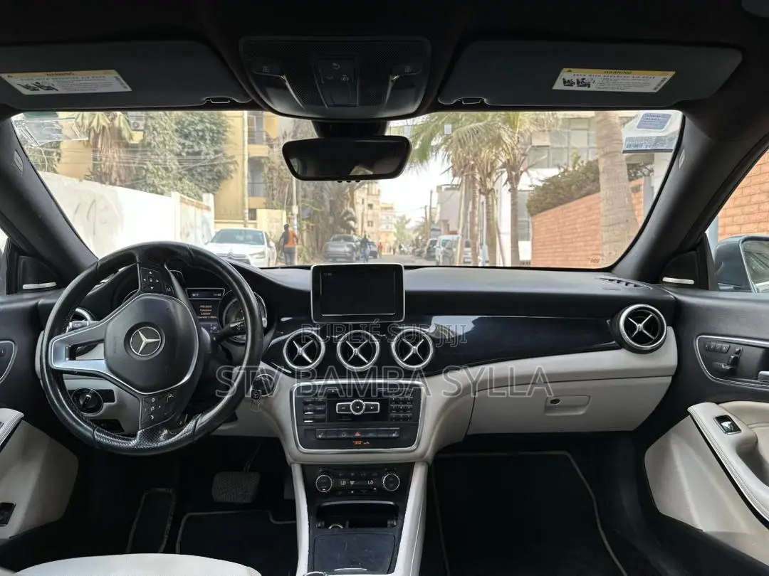 Mercedes-Benz CLA-Class AMG CLA 45 4MATIC Sedan 2014 Gris