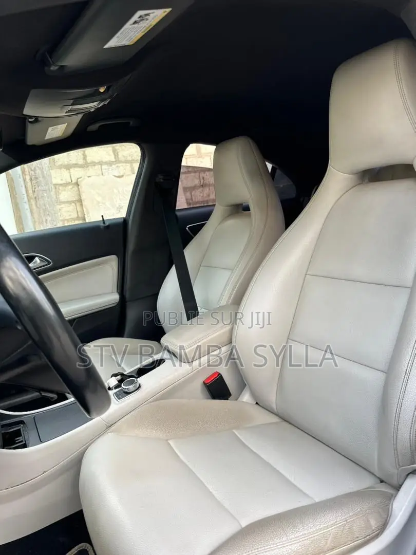 Mercedes-Benz CLA-Class AMG CLA 45 4MATIC Sedan 2014 Gris