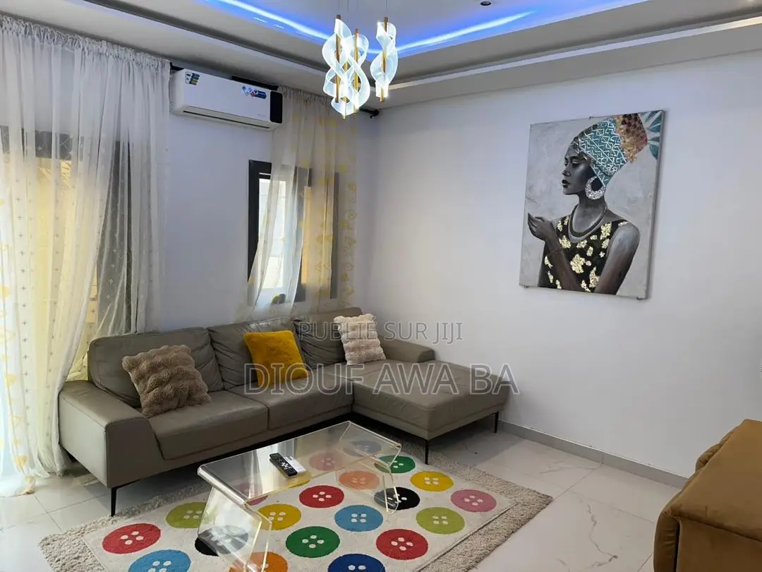 Studio Meublé À Louer À La Cité Djily Mbaye