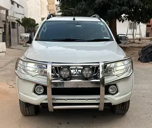 Mitsubishi L200 2017 Blanc