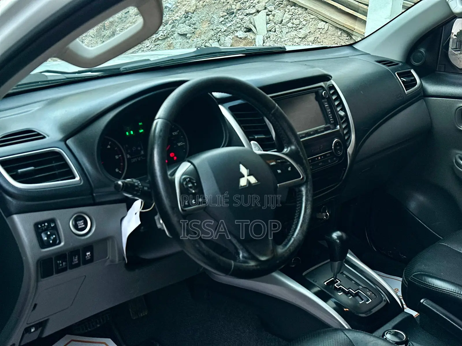 Mitsubishi L200 2017 Blanc