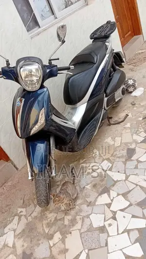 Piaggio Trotinette 2018 Bleu