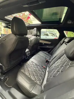 Peugeot 3008 2021 Gris