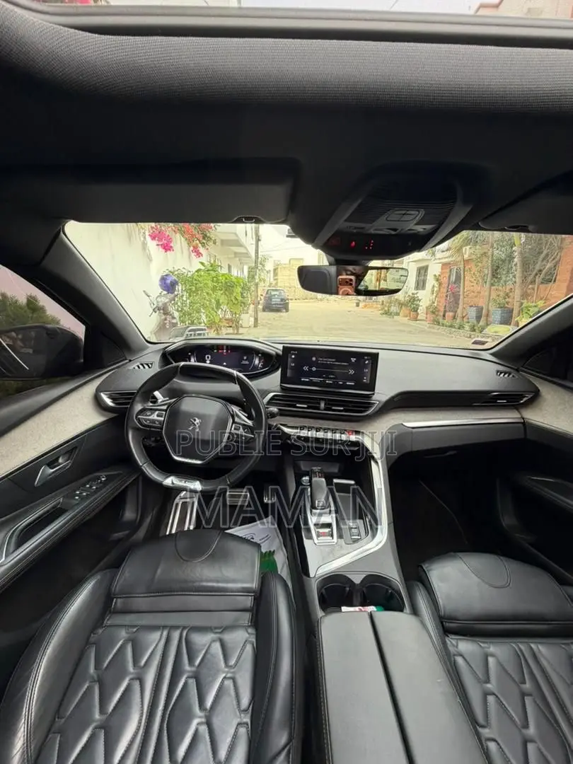 Peugeot 3008 2021 Gris