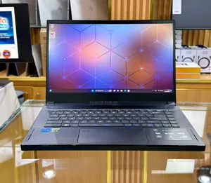 Nouveau MSI GS66 Stealth 12UHS 16GB Intel Core I7 SSD 512GB