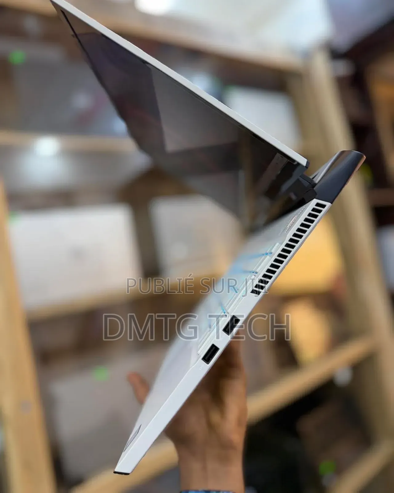 Nouveau Dell Alienware Aurora R12 16GB Intel Core I7 SSD 512GB