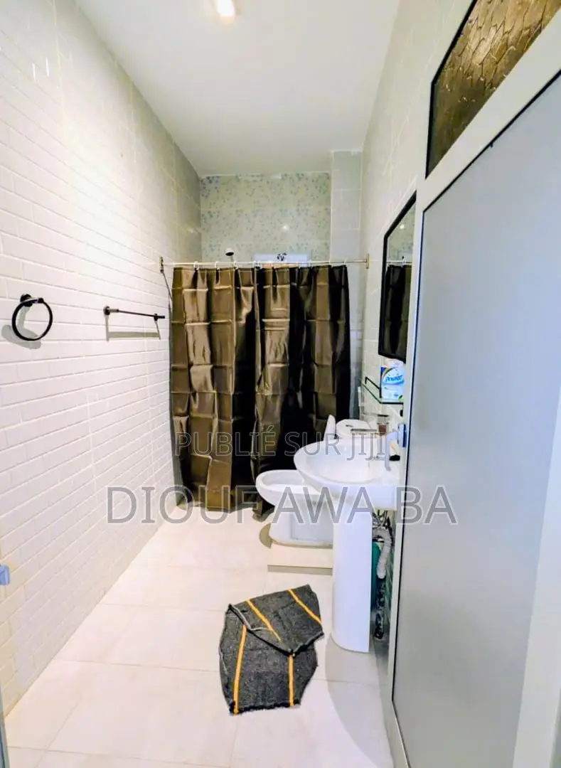 Studio Meublé À Louer À La Sipress Mbao