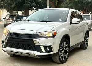 Mitsubishi Outlander 2019 Blanc