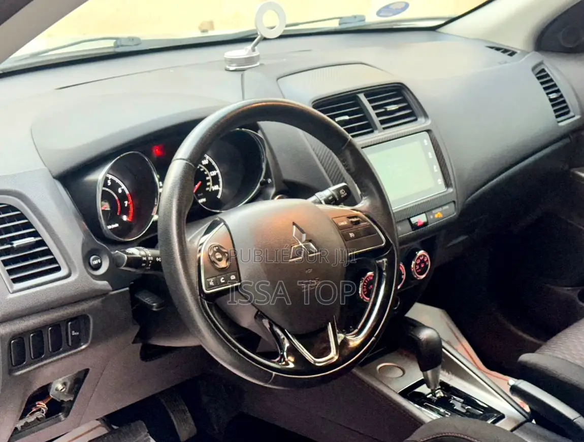 Mitsubishi Outlander 2019 Blanc