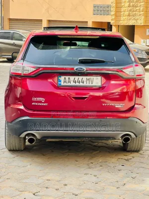 Ford Edge Titanium 4dr AWD 2017 Rouge