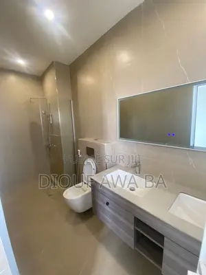 4chbre Appartement dans Location Appartement, Dakar Plateau à Louer