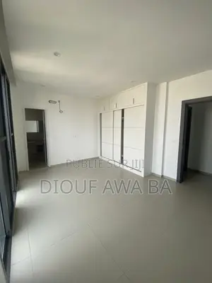 4chbre Appartement dans Location Appartement, Dakar Plateau à Louer