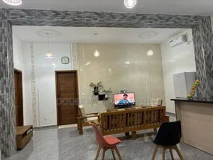 Furnished 3chbre Villa dans Niang, Thiès Sud à Vendre