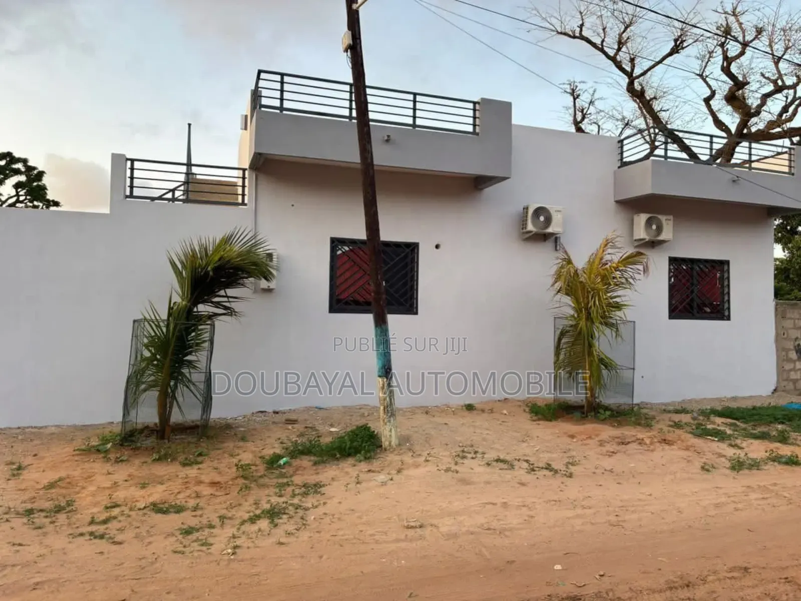 Furnished 3chbre Villa dans Niang, Thiès Sud à Vendre