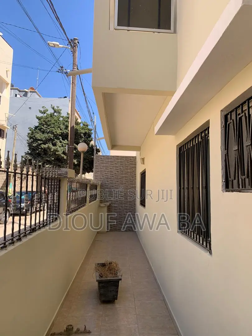 5chbre Maison dans Location Villa, Sicap-Liberté à Louer