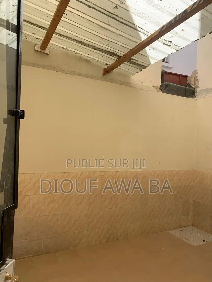 5chbre Maison dans Location Villa, Sicap-Liberté à Louer