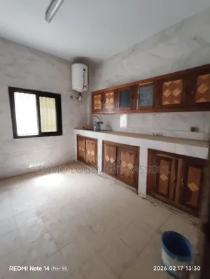 3chbre Appartement dans , Ouakam à Louer