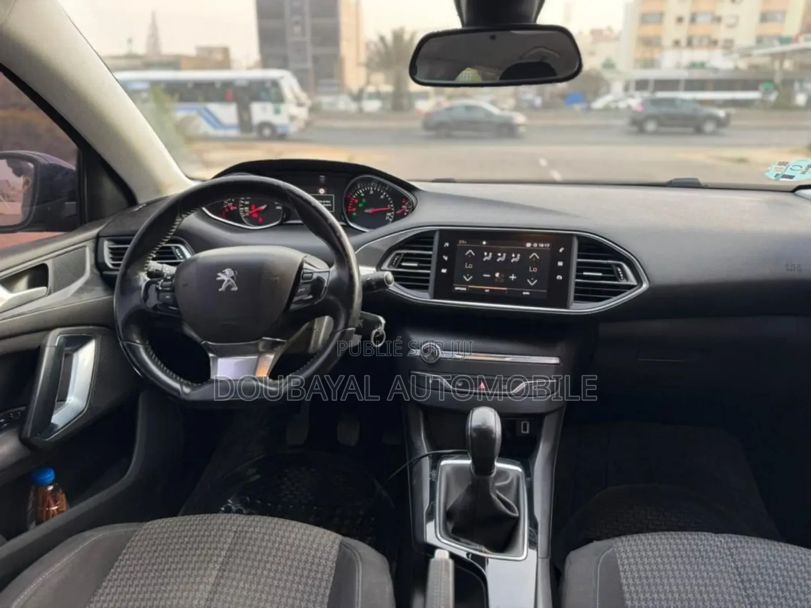 Peugeot 308 2018 Bleu