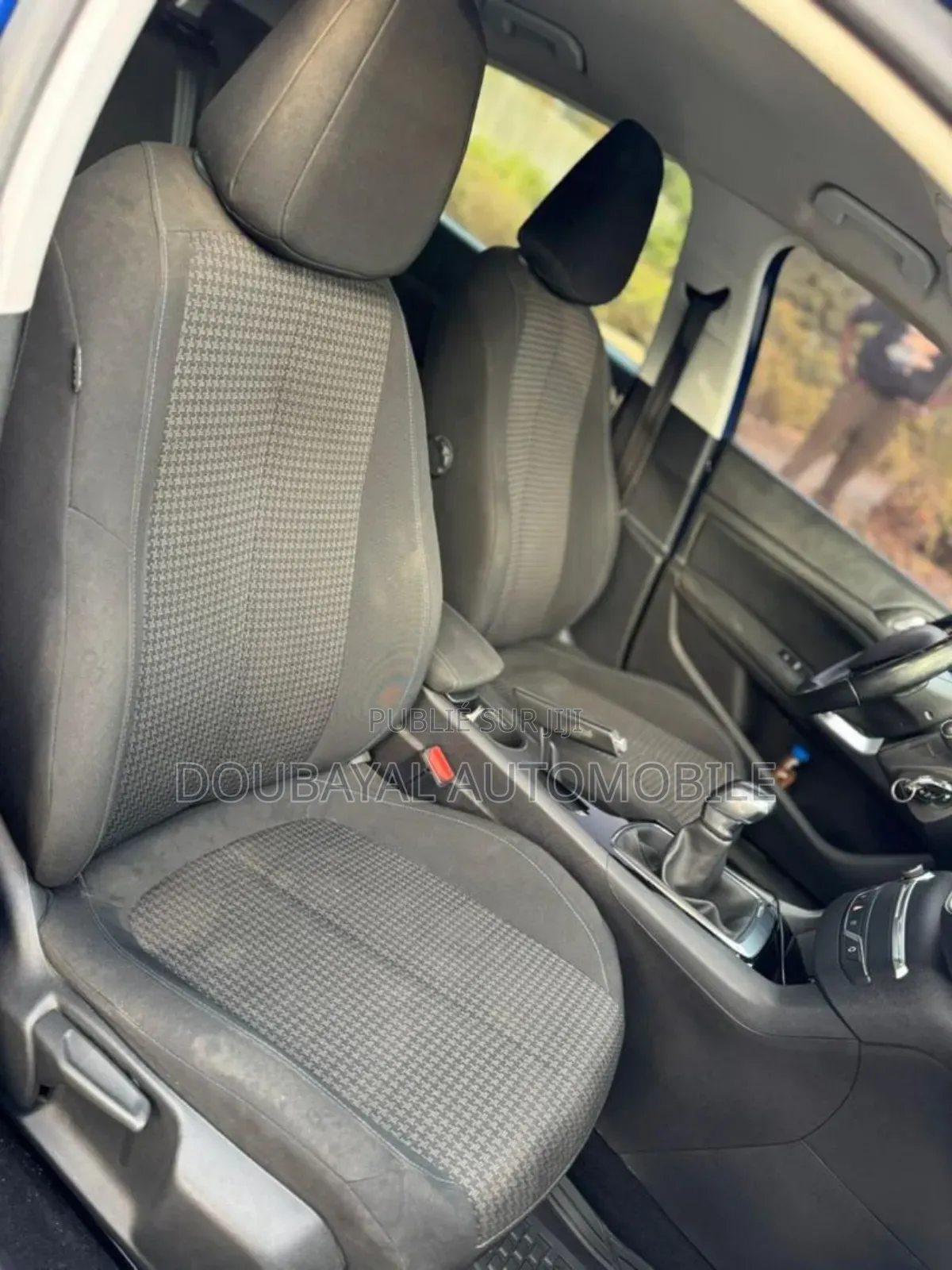 Peugeot 308 2018 Bleu