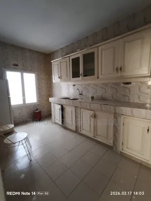 3chbre Appartement dans , Ouakam à Louer