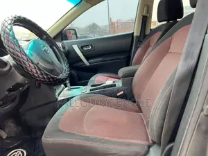 Nissan Rogue 2011 Noir