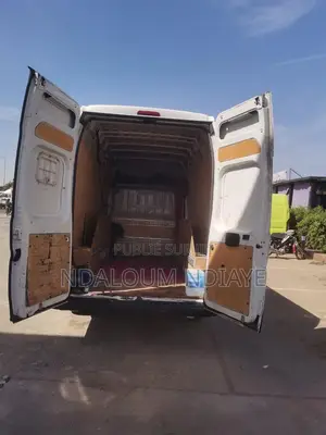 Peugeot Boxer 2018 Blanc