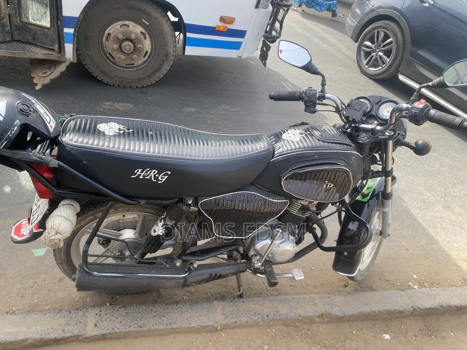 TVS HLX 125 2024 Noir