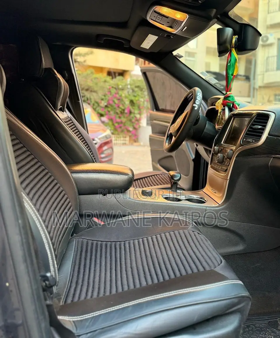 Jeep Grand Cherokee 2015 Noir