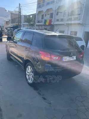 Mitsubishi RVR 2015 Noir