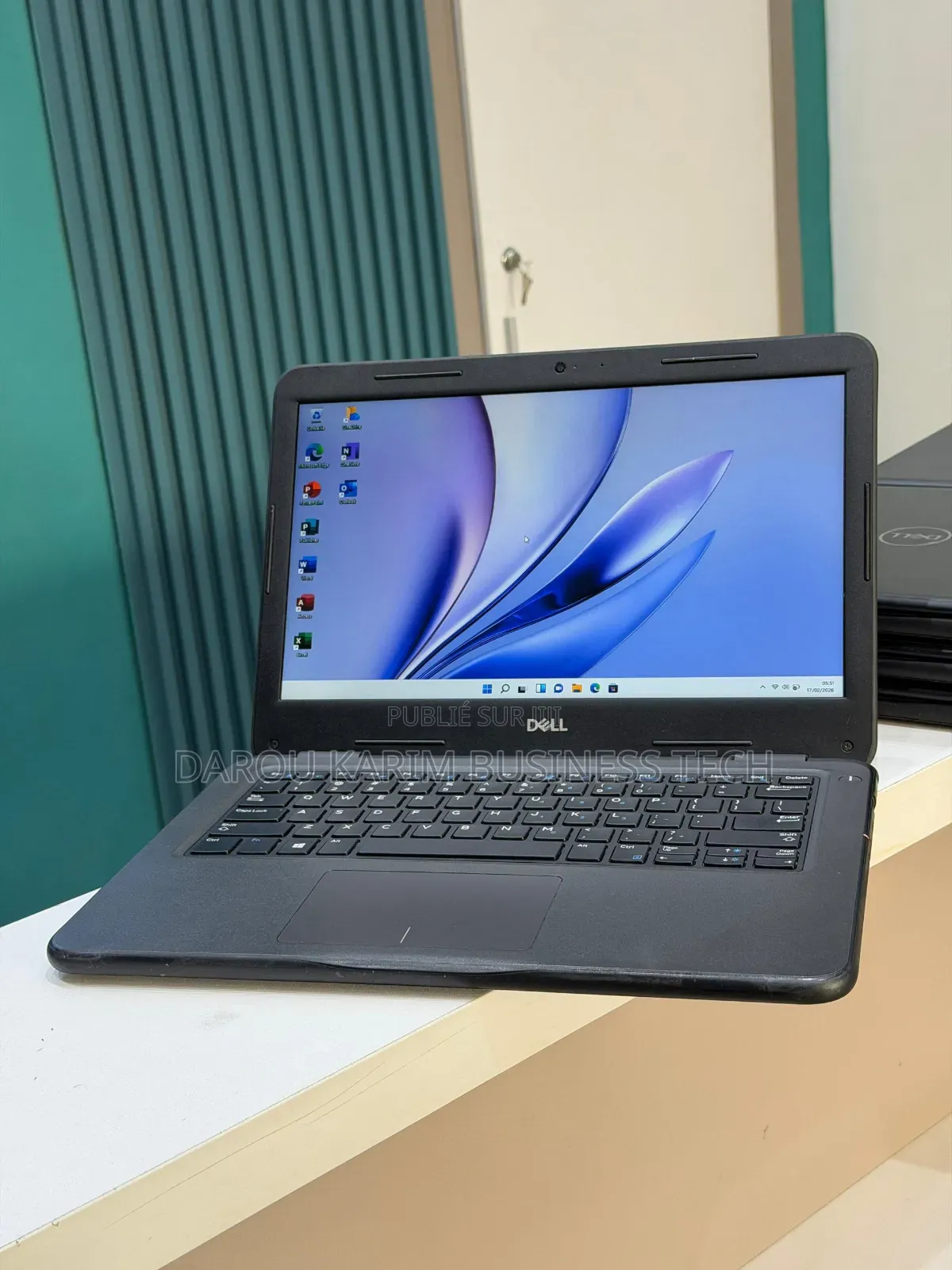 Nouveau Dell Latitude 3310 4GB Intel Core I3 SSD 500GB