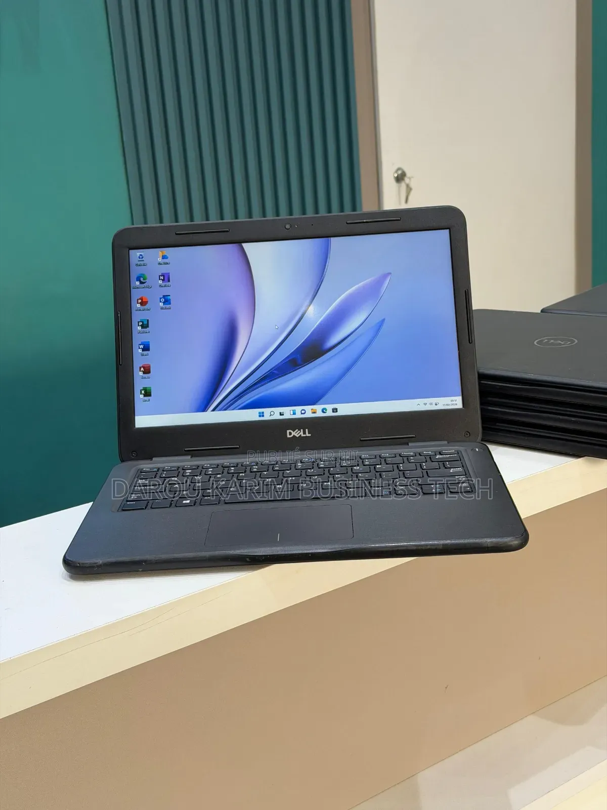 Nouveau Dell Latitude 3310 4GB Intel Core I3 SSD 500GB