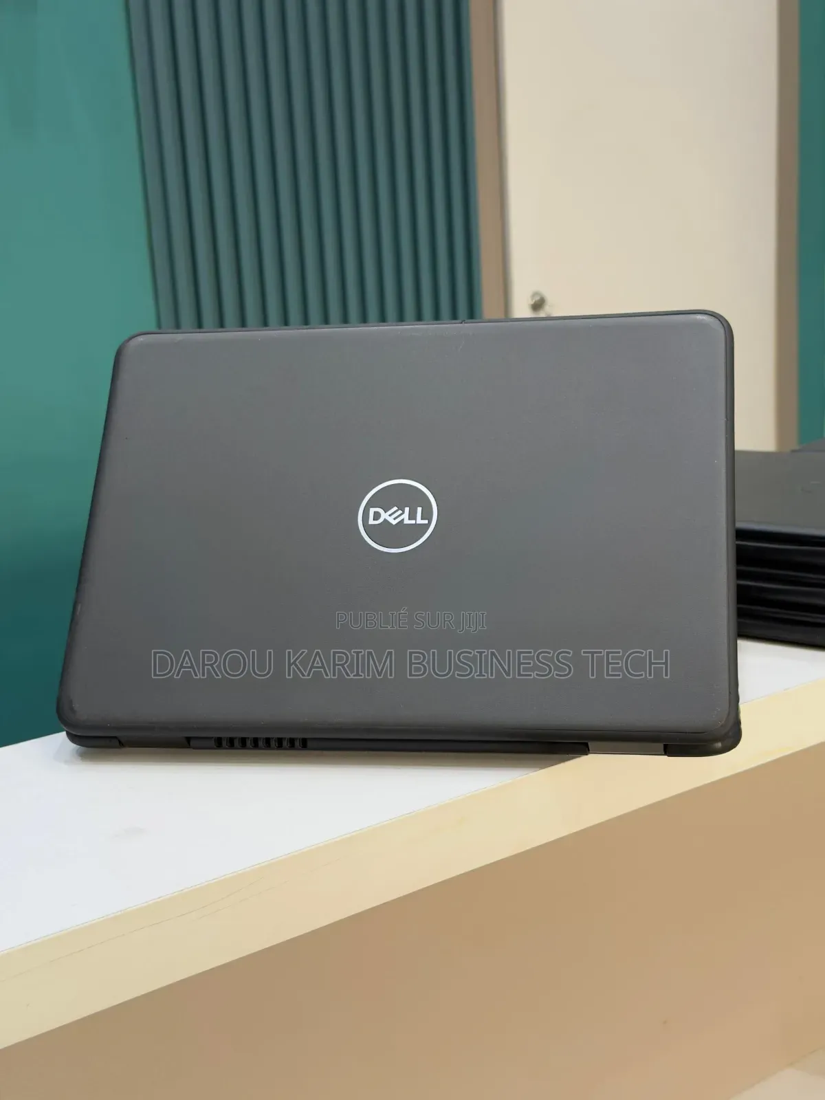 Nouveau Dell Latitude 3310 4GB Intel Core I3 SSD 500GB