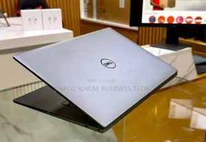 Nouveau Dell Precision 5680 64GB Intel Core i7 SSD 1T