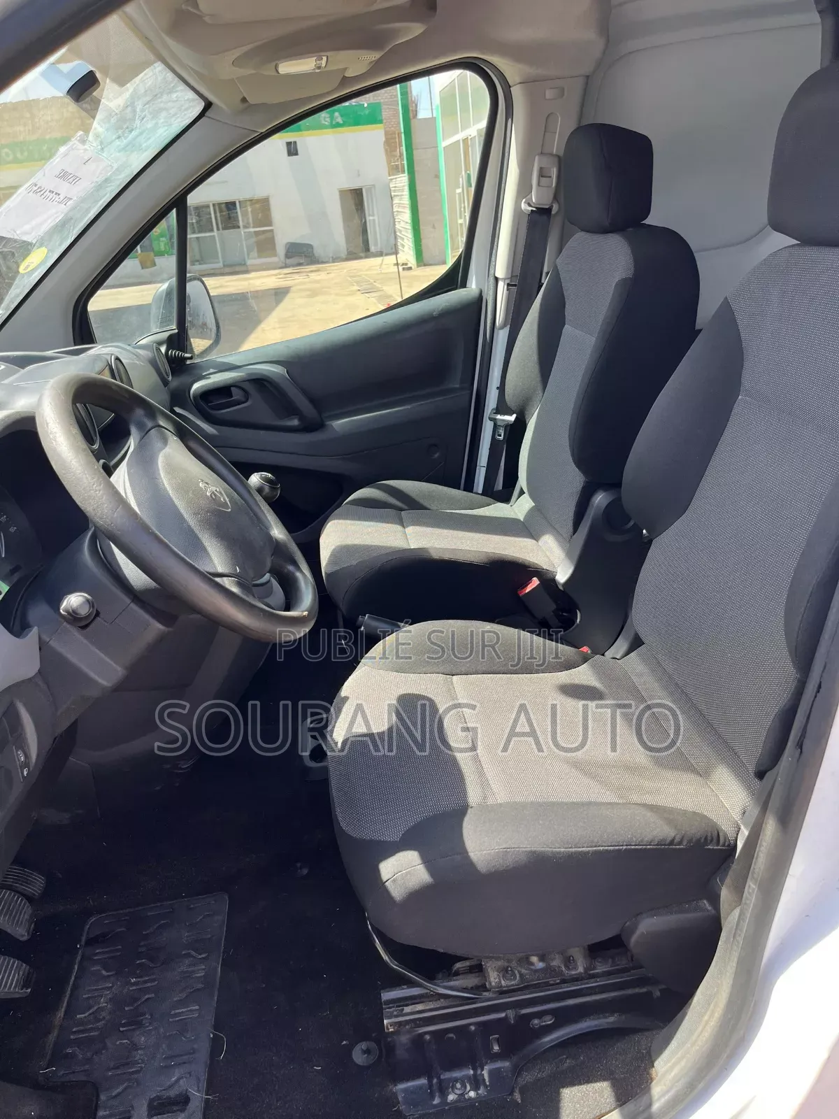 Peugeot Partenaire 2017 Blanc