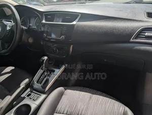 Nissan Sentra SV 2019 Blanc