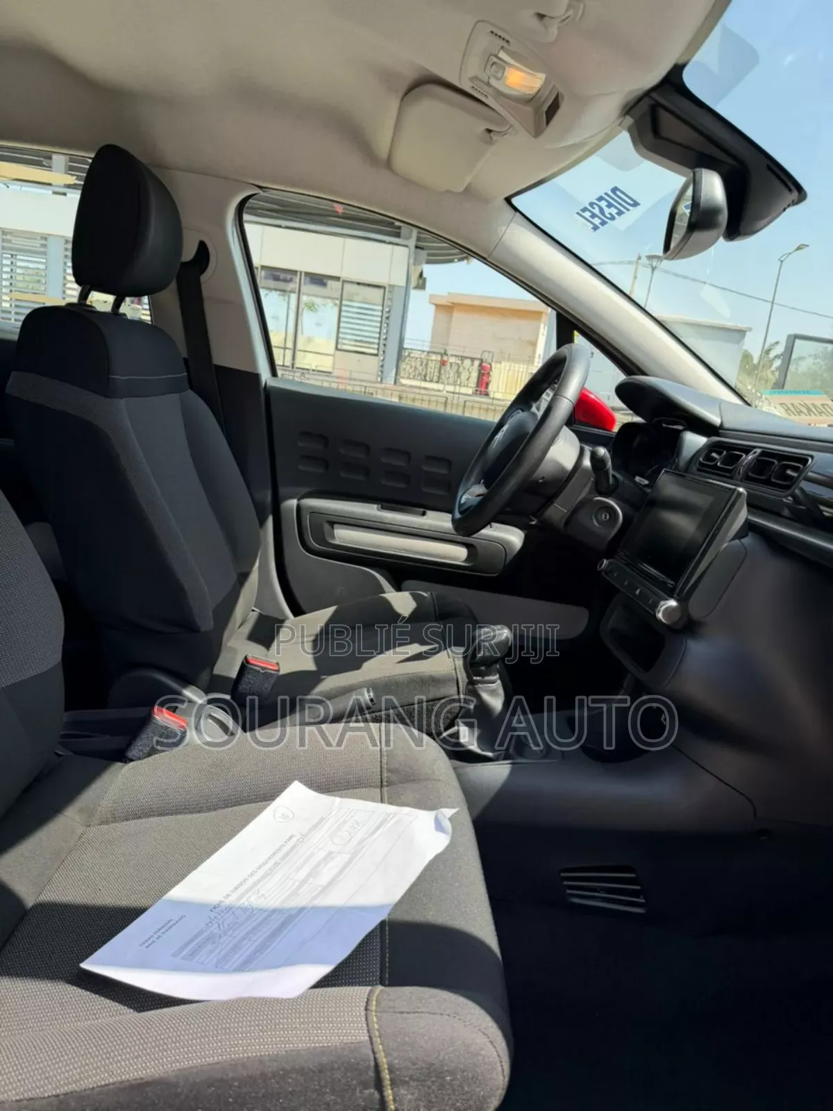 Citroen C3 1.5 Diesel FWD 2018 Gris