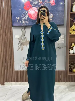 Robe De Classe Pour Femmes