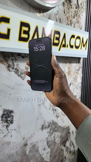 Apple iPhone 14 Pro Max 256 GB Noir