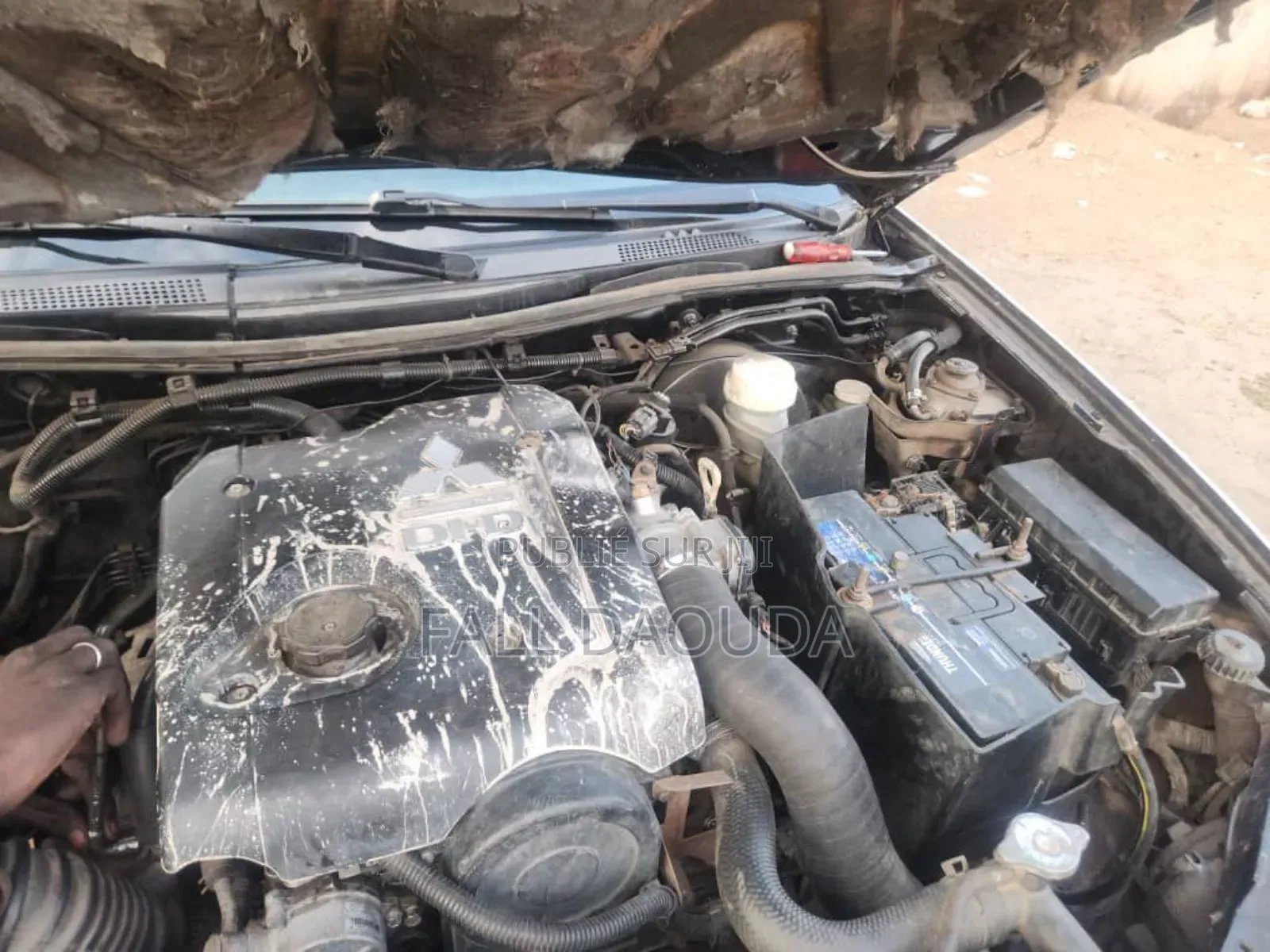 Mitsubishi L200 2010 Gris