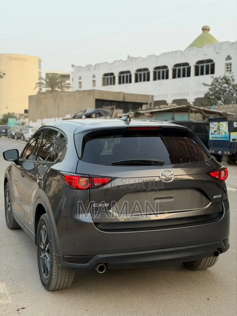 Mazda CX-5 2018 Gris