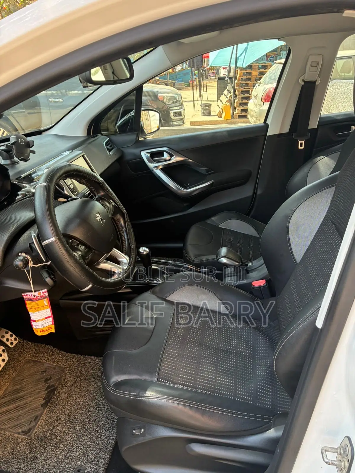 Peugeot 2008 1.6 BlueHD (100 Hp) 2016 Noir