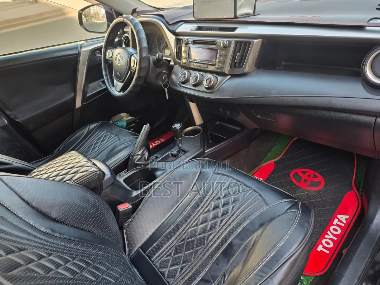 Toyota RAV4 2015 Noir