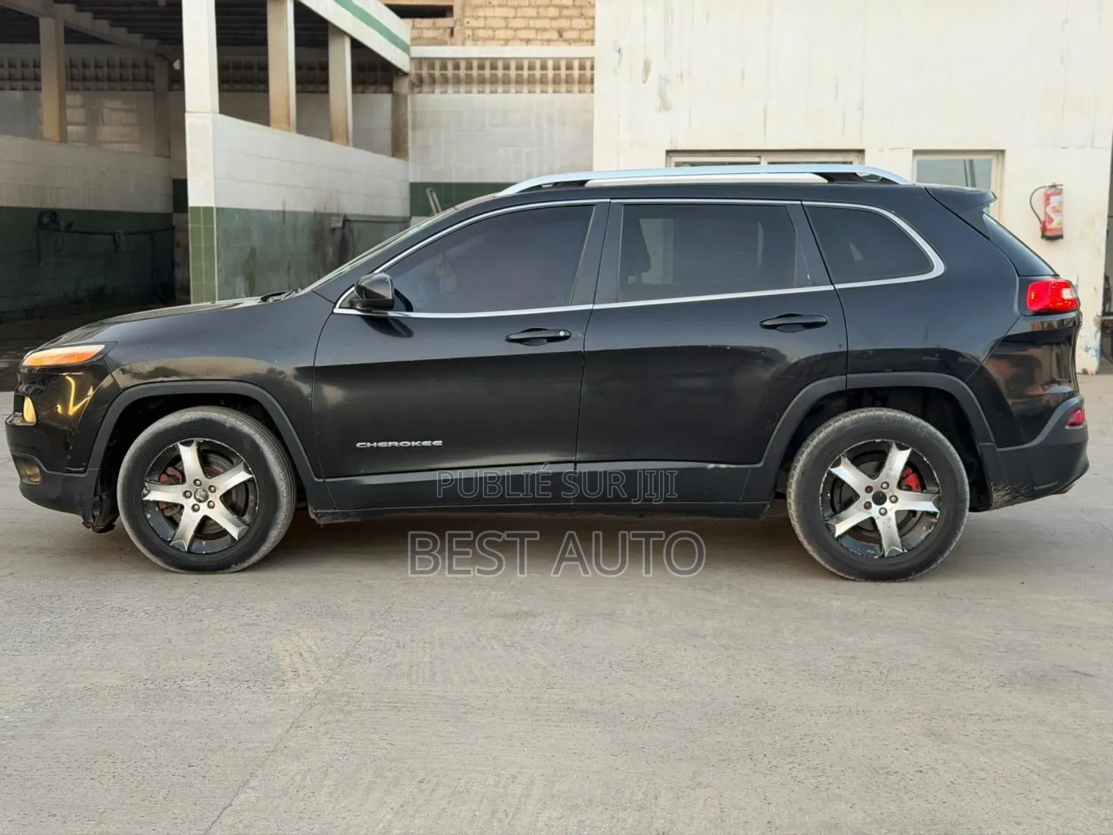 Jeep Cherokee 2016 Noir