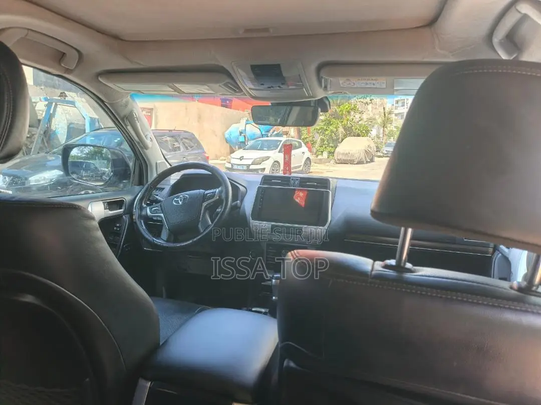 Toyota Land Cruiser Prado 2020 Noir