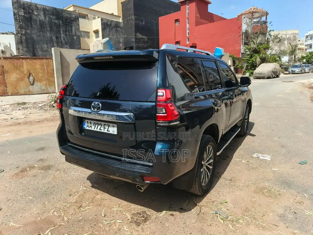 Toyota Land Cruiser Prado 2020 Noir
