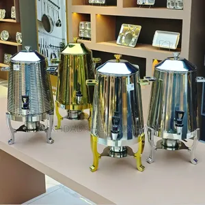 Distributeur Inox Premium — Pieds Dorés, Service Pro