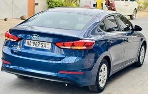 Hyundai Elantra ECO 2018 Bleu