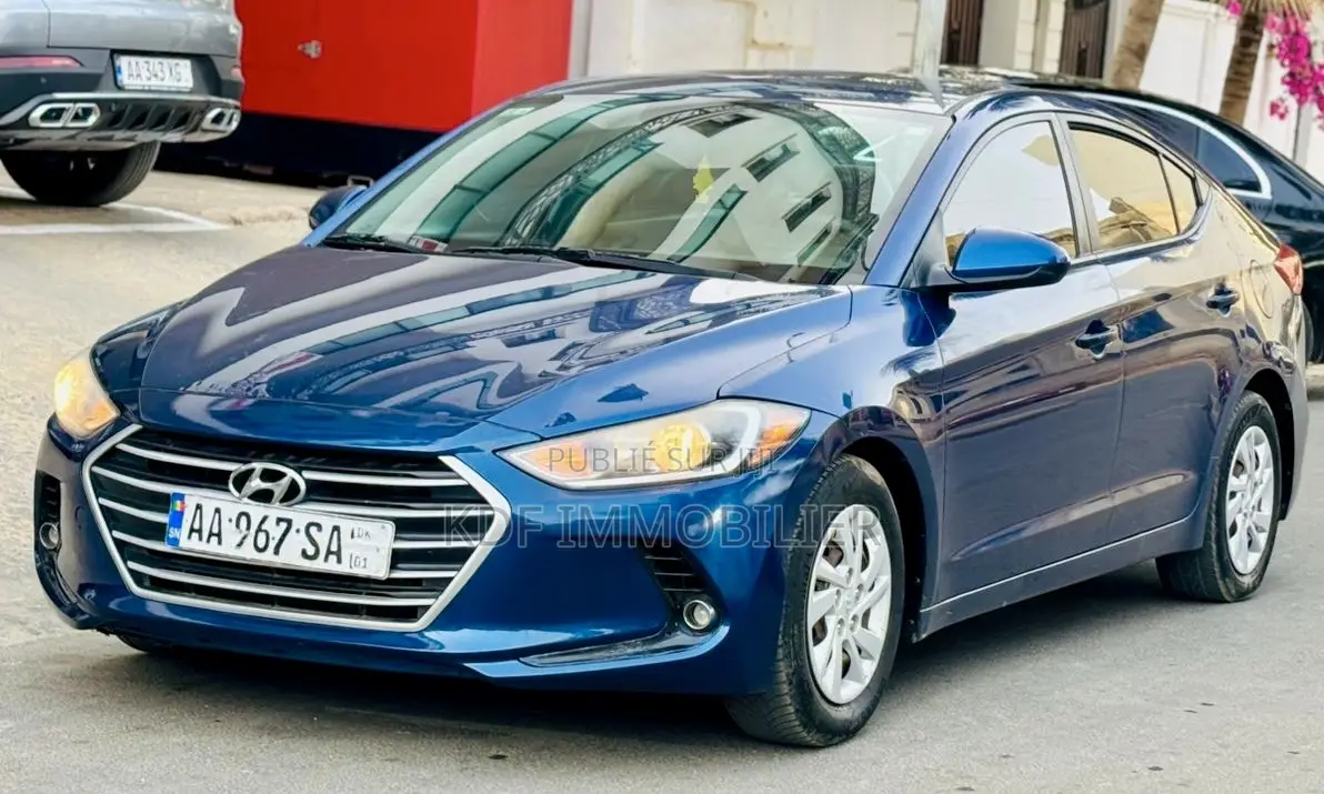 Hyundai Elantra ECO 2018 Bleu