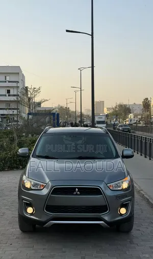 Mitsubishi RVR 2016 Gris